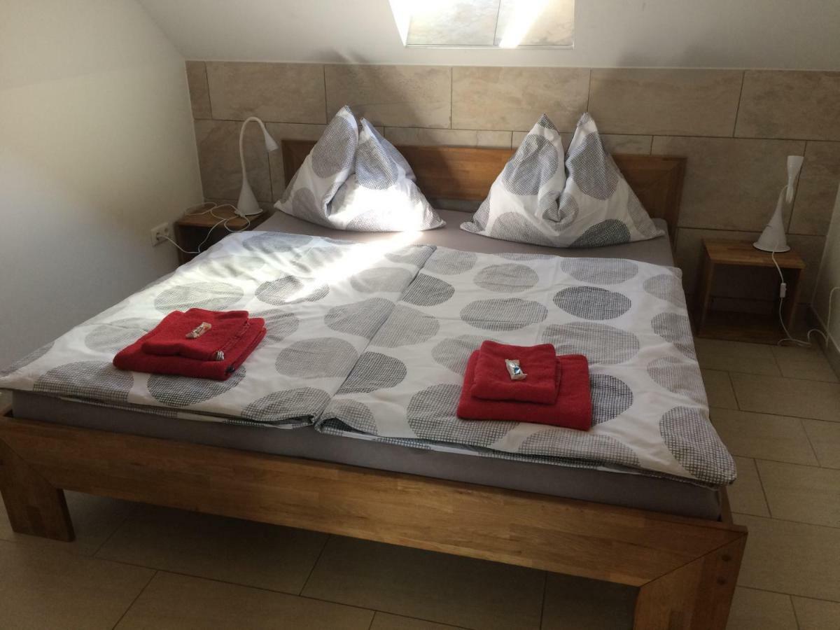 Ferienwohnung Frieser Steindorf am Ossiacher See Ngoại thất bức ảnh